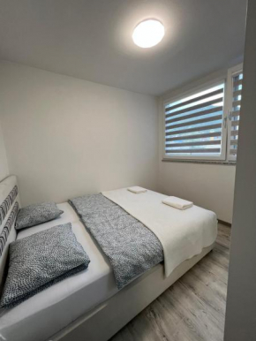 Apartman “ Ismar “
